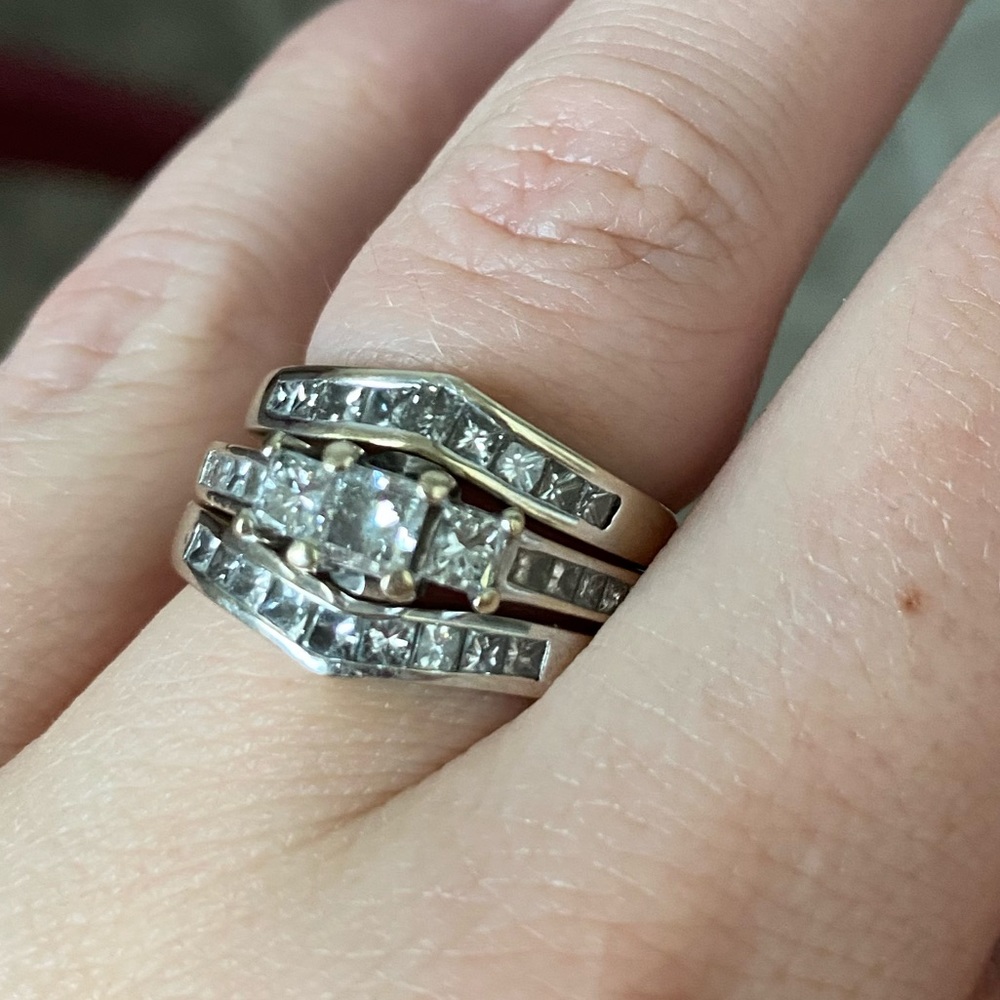 Wedding Ring Set - image 4